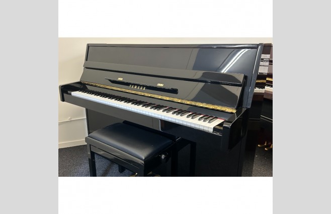 Yamaha Polished Ebony C110A Upright Piano, Used - All Inclusive Premium Package (SN:C34776) - Image 4